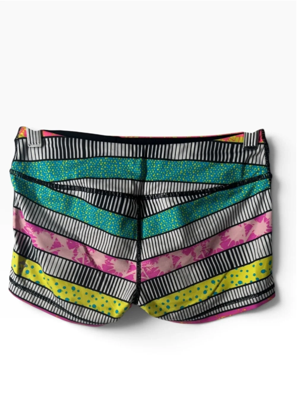 Ivivva shorts Patterned stretch shorts gymnastics dance sz 10